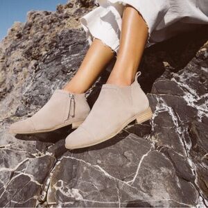 TOMS Reese Suede Ankle Boots